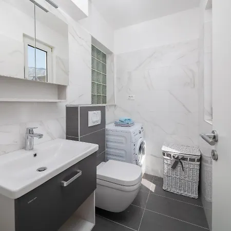 Apartamento Domagoj Omiš