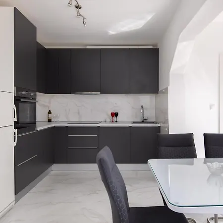 Domagoj Apartment *