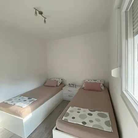 Apartment Domagoj *